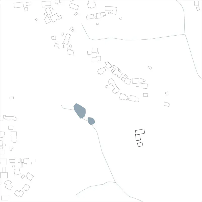 Lageplan des Bauernhofs mit Scheune und umgebender Landschaft